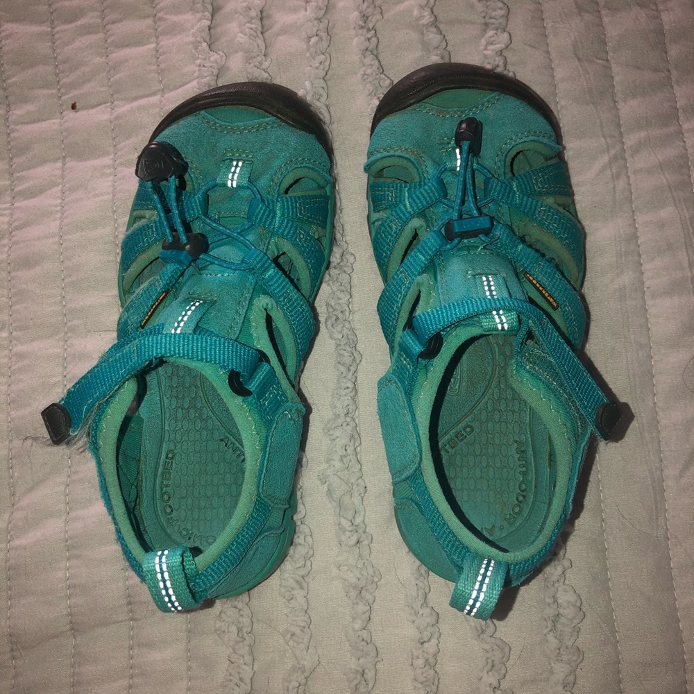 Big Kids Keen size 13
